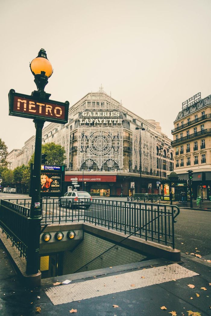 Romantic Escapes: Lucerne & Paris Honeymoon Experience
