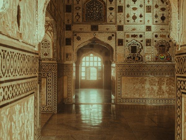Golden Triangle Tour – Discover India’s Timeless Splendor
